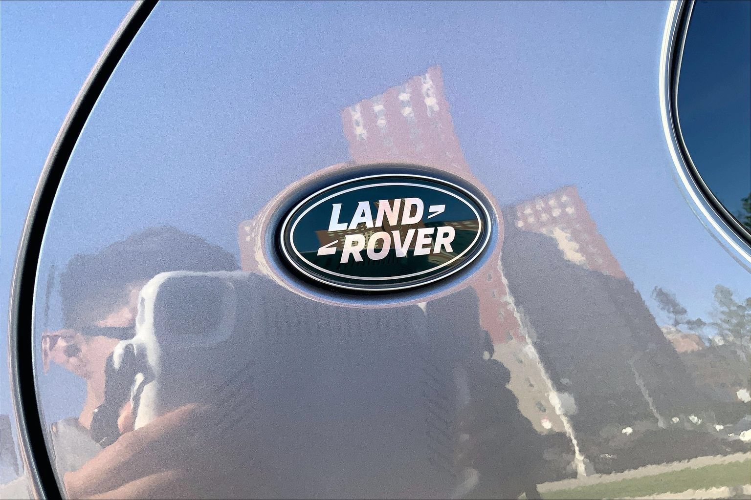 Certified 2025 Land Rover Discovery Dynamic SE AWD/4WD image 31