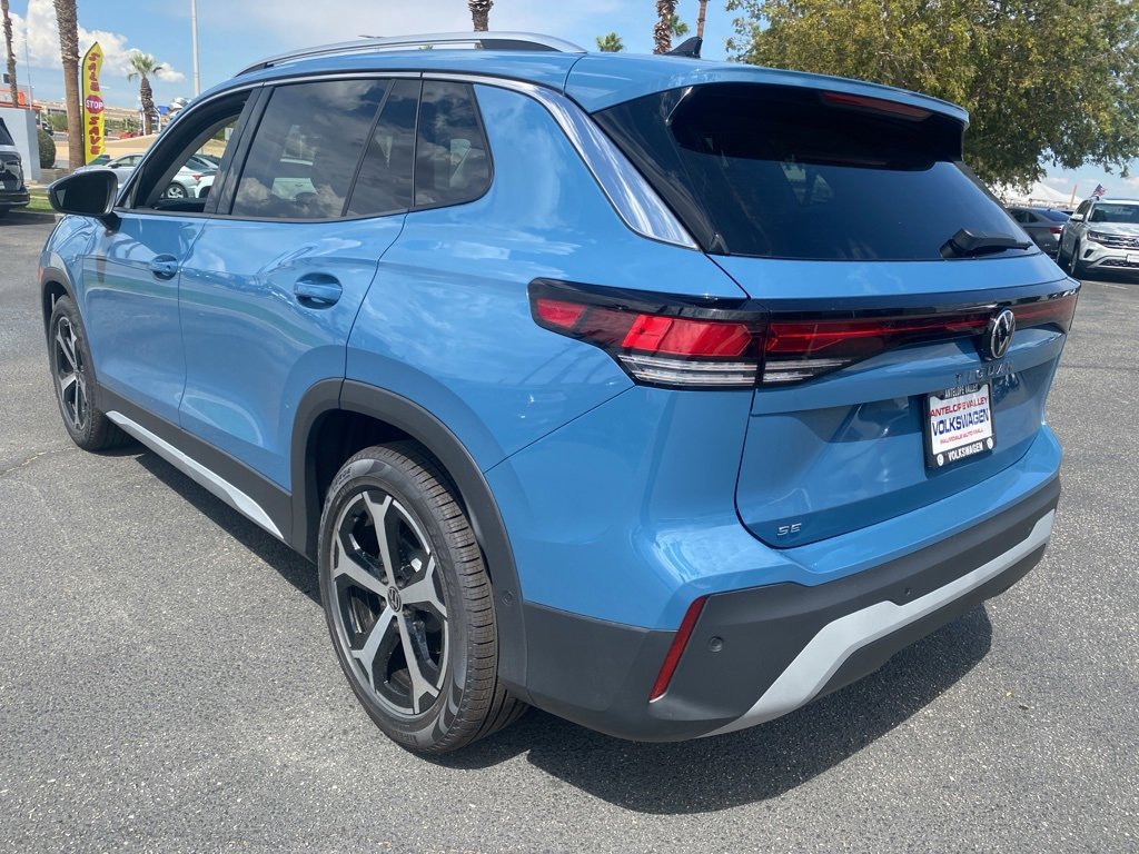 New 2025 Volkswagen Tiguan SE image 5