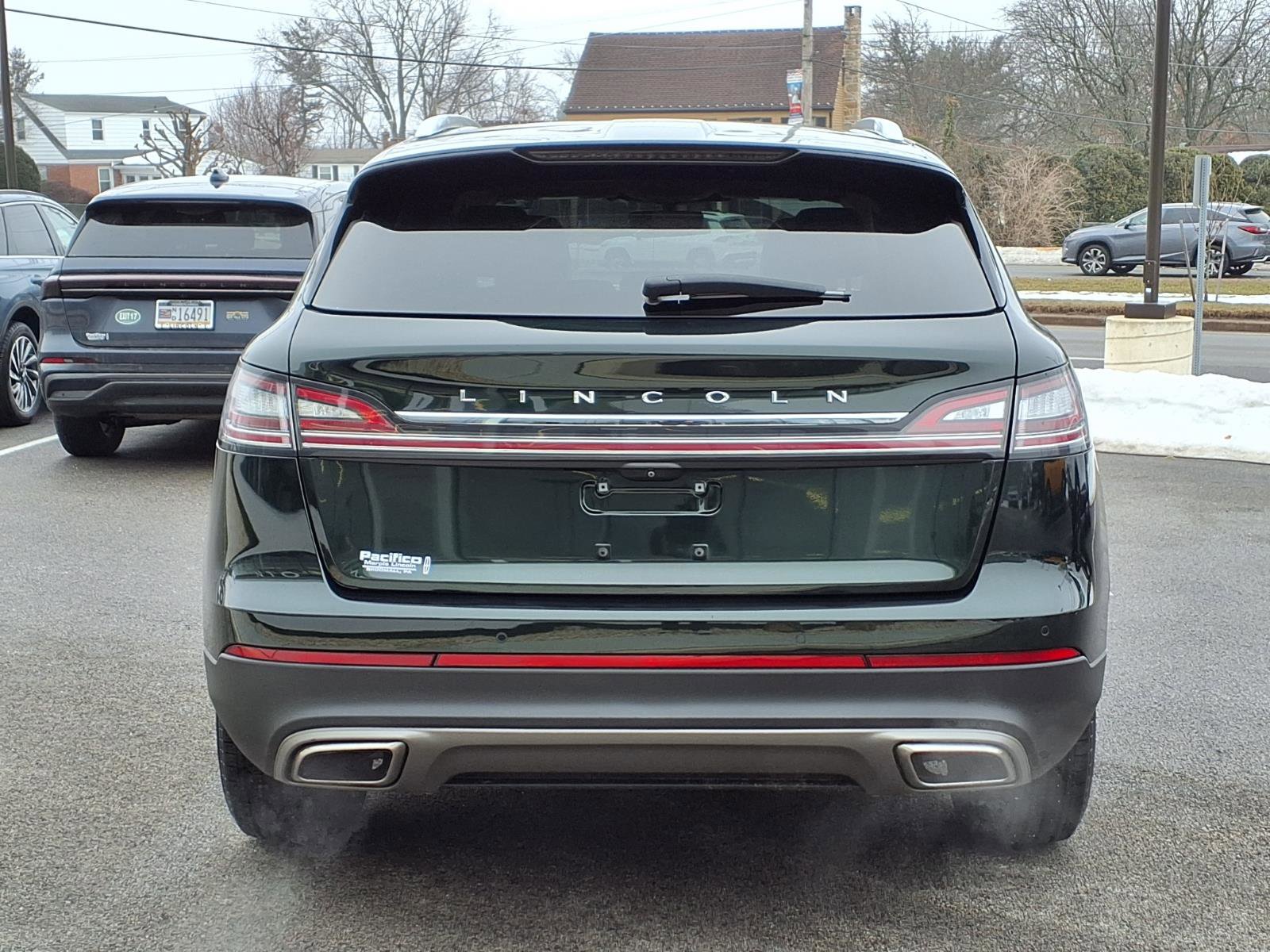 Used 2021 Lincoln Nautilus AWD w/ Equipment Group 101A image 4