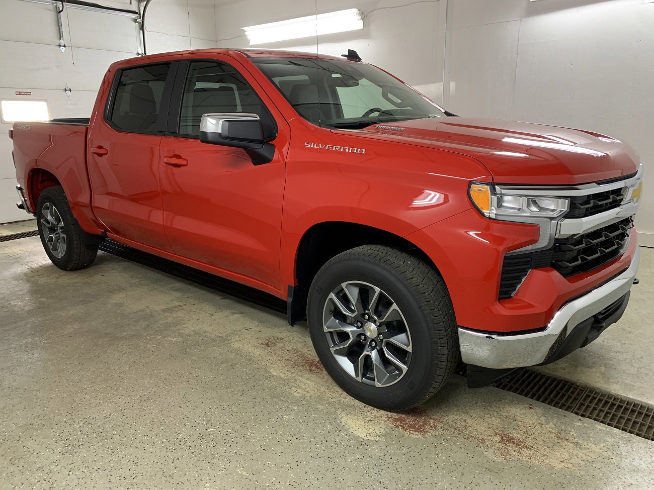 New 2026 Chevrolet Silverado 1500 LT image 1