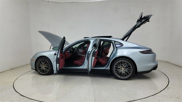 Used 2023 Porsche Panamera Platinum Edition image 73