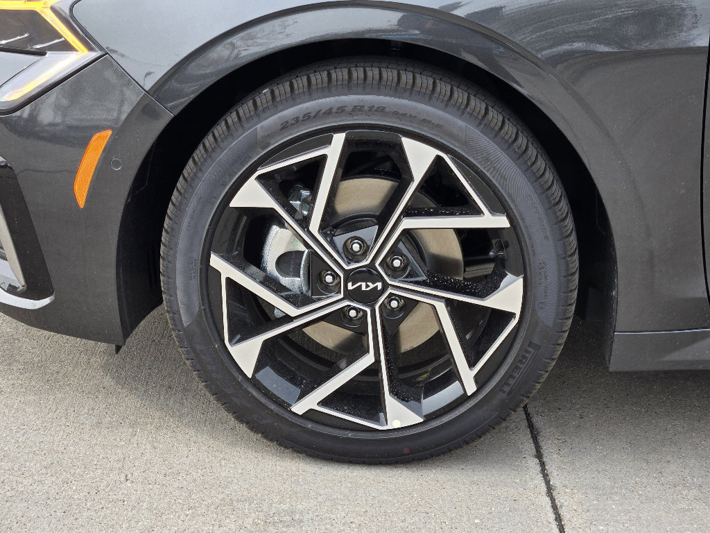 New 2026 Kia K5 EX image 8