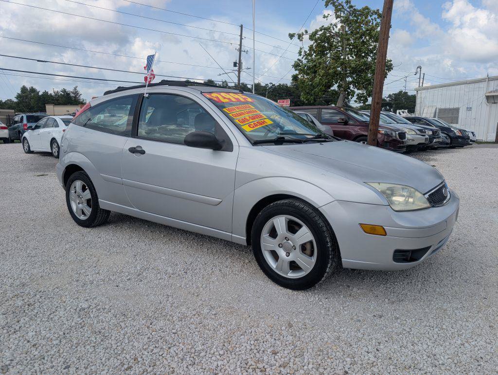 Used 2007 Ford Focus SES FWD image 1