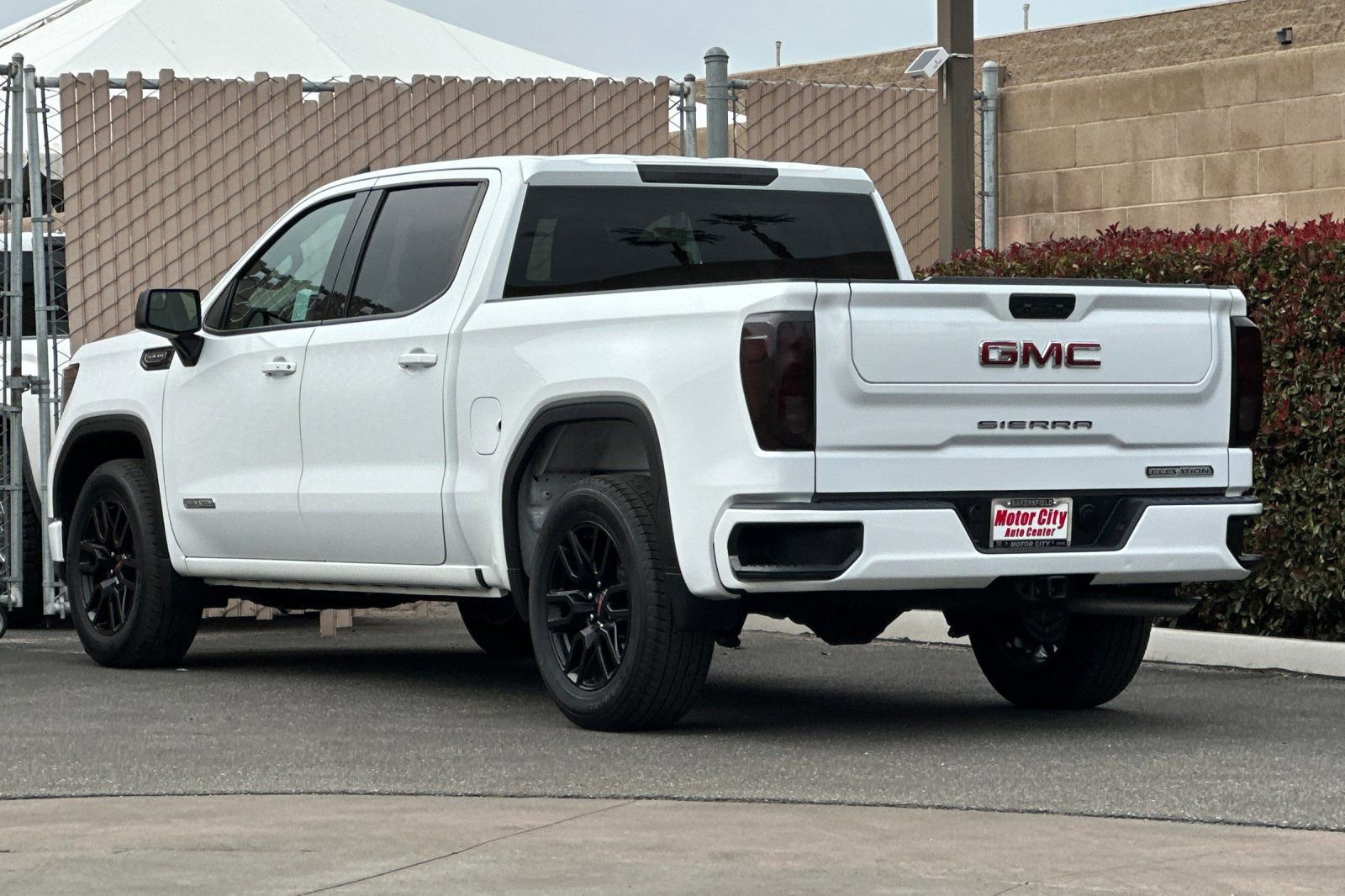 Certified 2024 GMC Sierra 1500 Elevation image 6