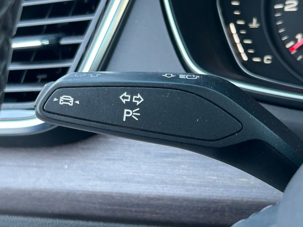 Used 2021 Audi Q5 2.0T Premium image 29