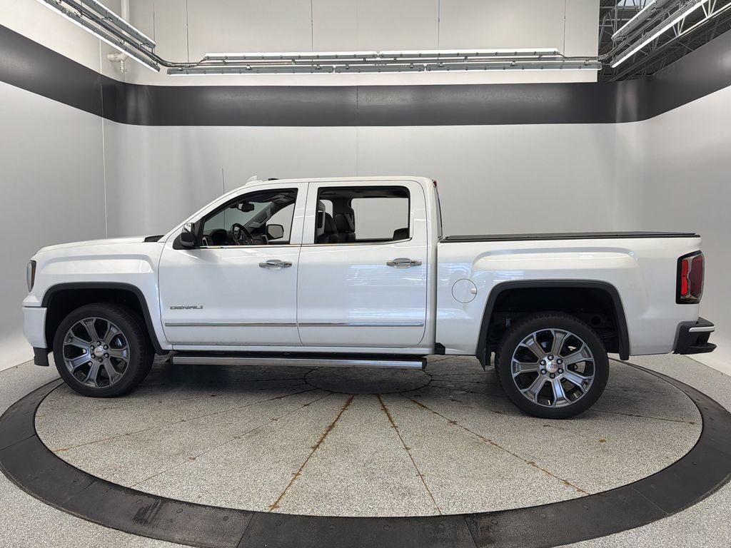 Used 2017 GMC Sierra 1500 Denali w/ Denali Ultimate Package AWD/4WD image 2
