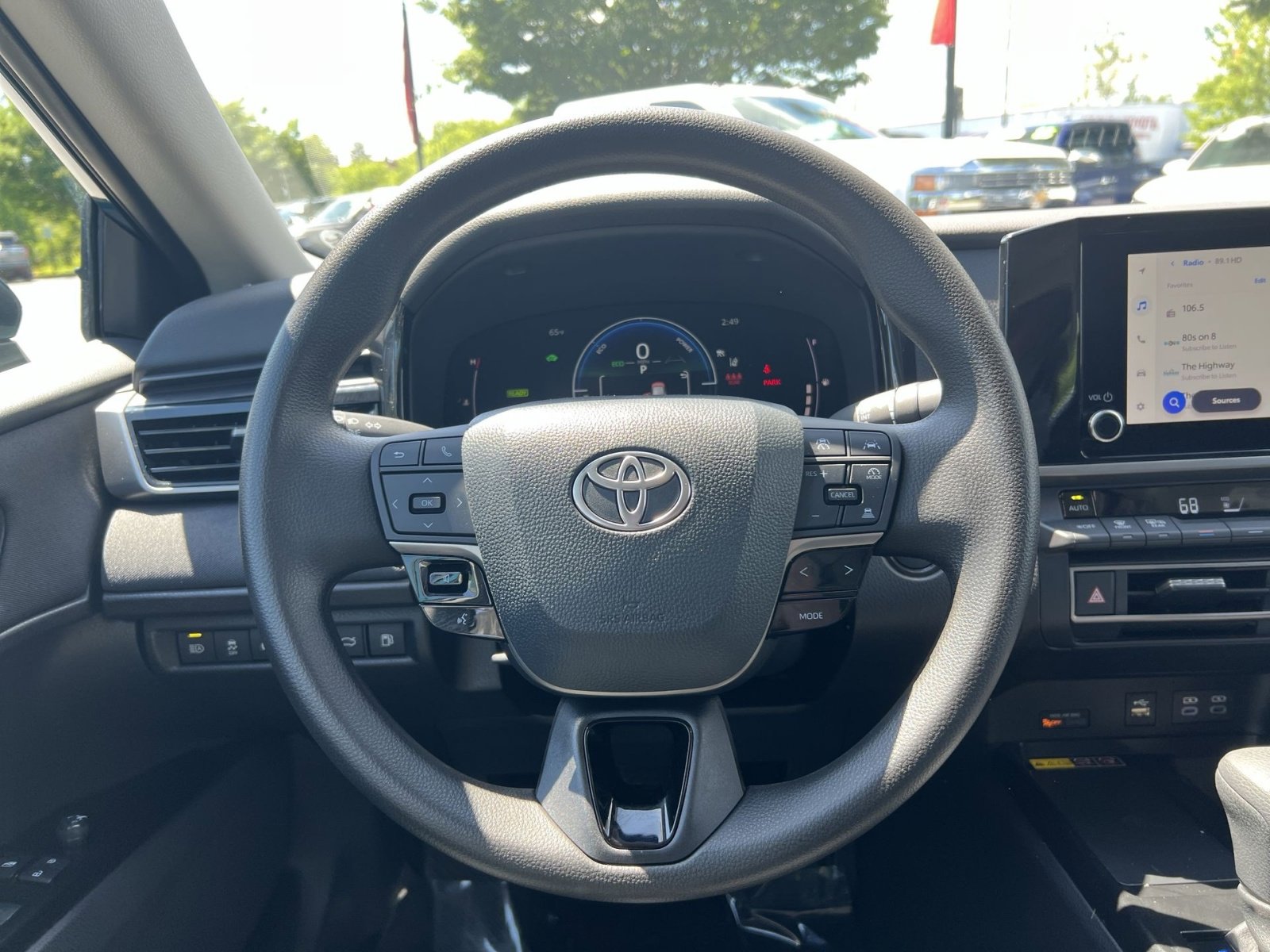 Used 2026 Toyota Camry LE FWD image 15