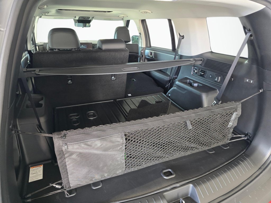 New 2026 Hyundai Santa Fe XRT AWD/4WD image 16