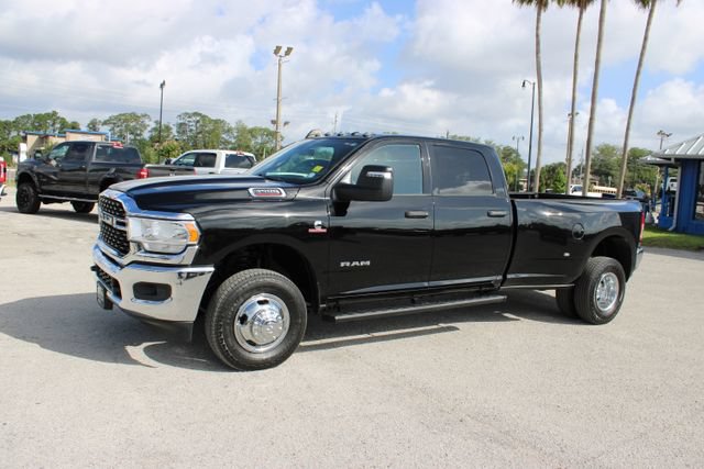 Used 2024 RAM 3500 Big Horn AWD/4WD image 5