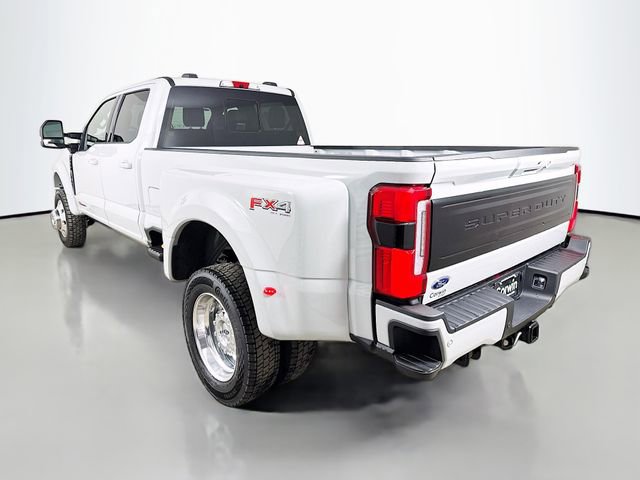 New 2026 Ford F450 Platinum w/ FX4 Off-Road Package image 5