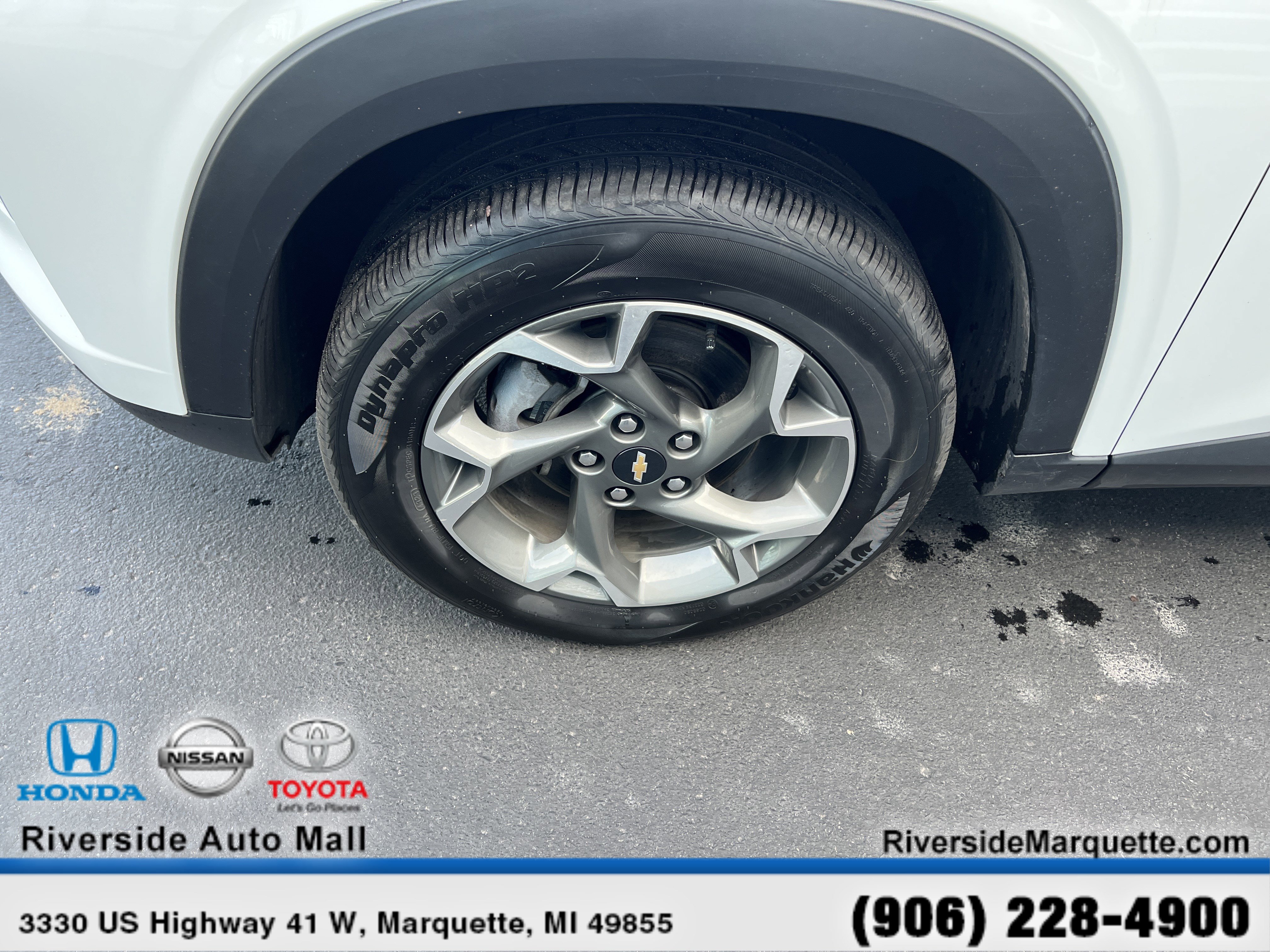 Used 2024 Chevrolet Trax LT w/ LT Convenience Package image 11