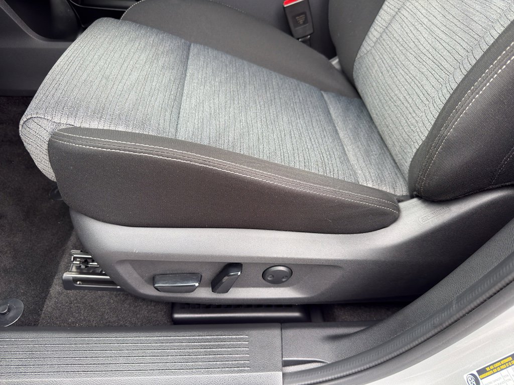 Certified 2023 Nissan Rogue SV image 15