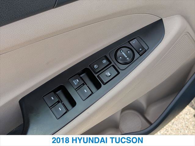 Used 2018 Hyundai Tucson SE w/ Cargo Package FWD image 13