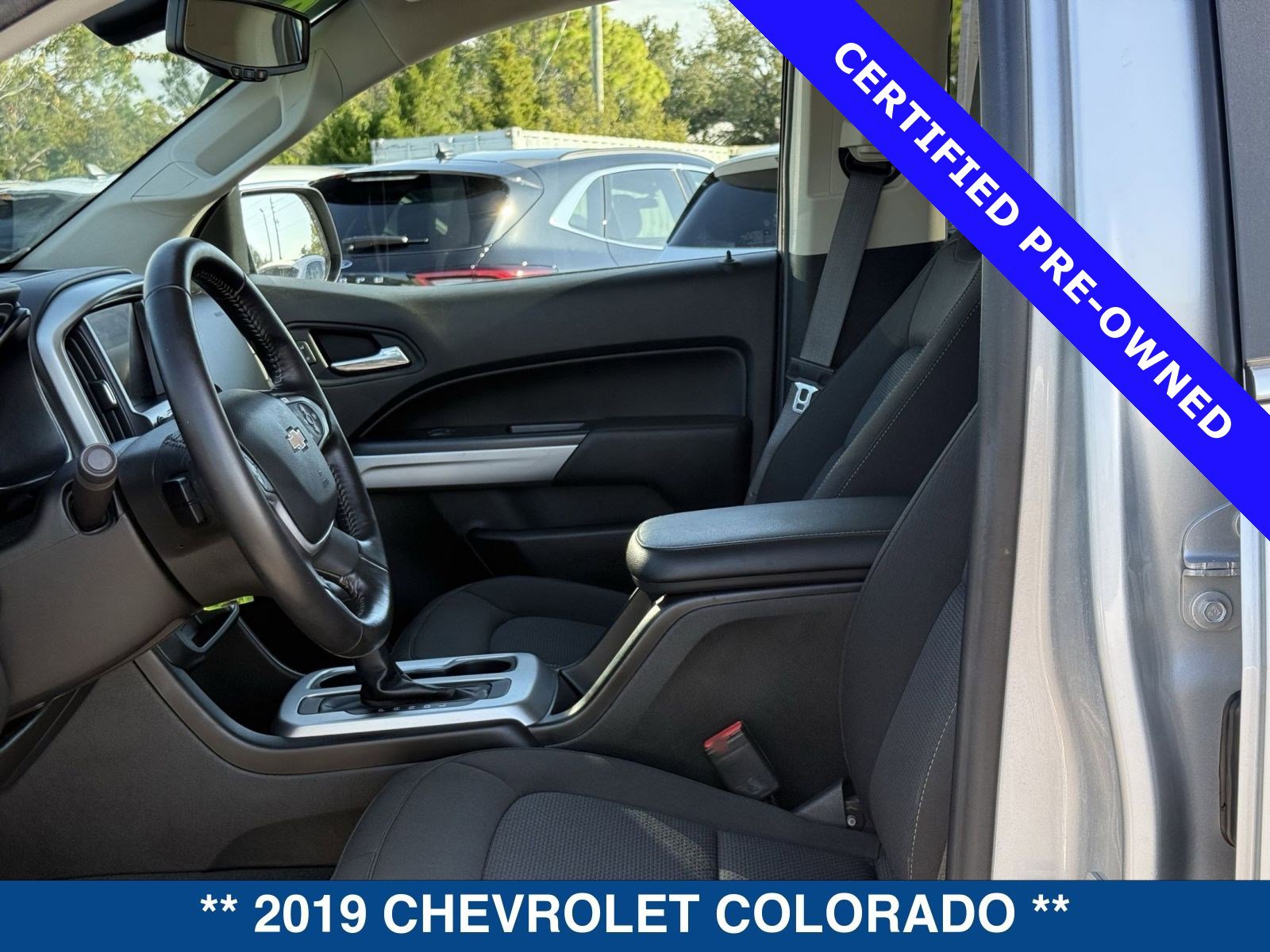Used 2019 Chevrolet Colorado LT w/ LT Convenience Package image 22