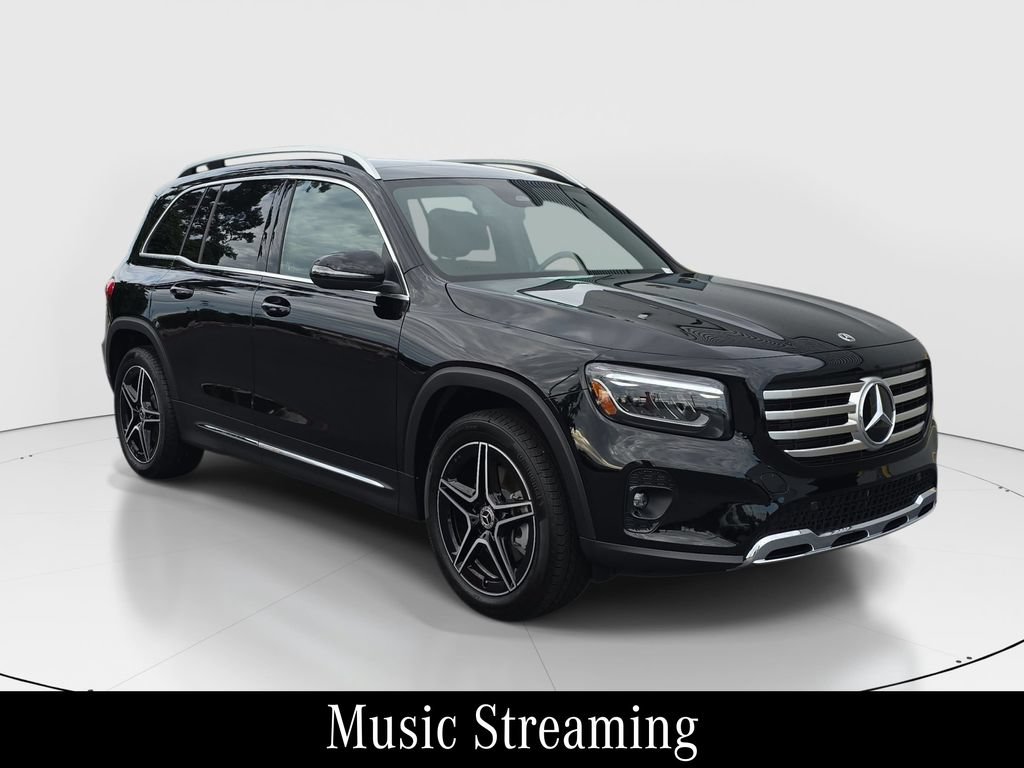 Used 2026 Mercedes-Benz GLB 250 image 3