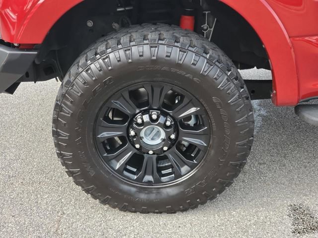 Used 2022 Ford F250 Platinum w/ Tremor Off-Road Package image 9