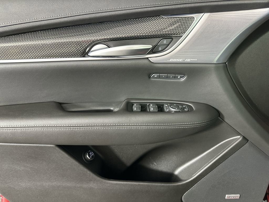 Certified 2023 Cadillac XT5 Sportv AWD/4WD image 25