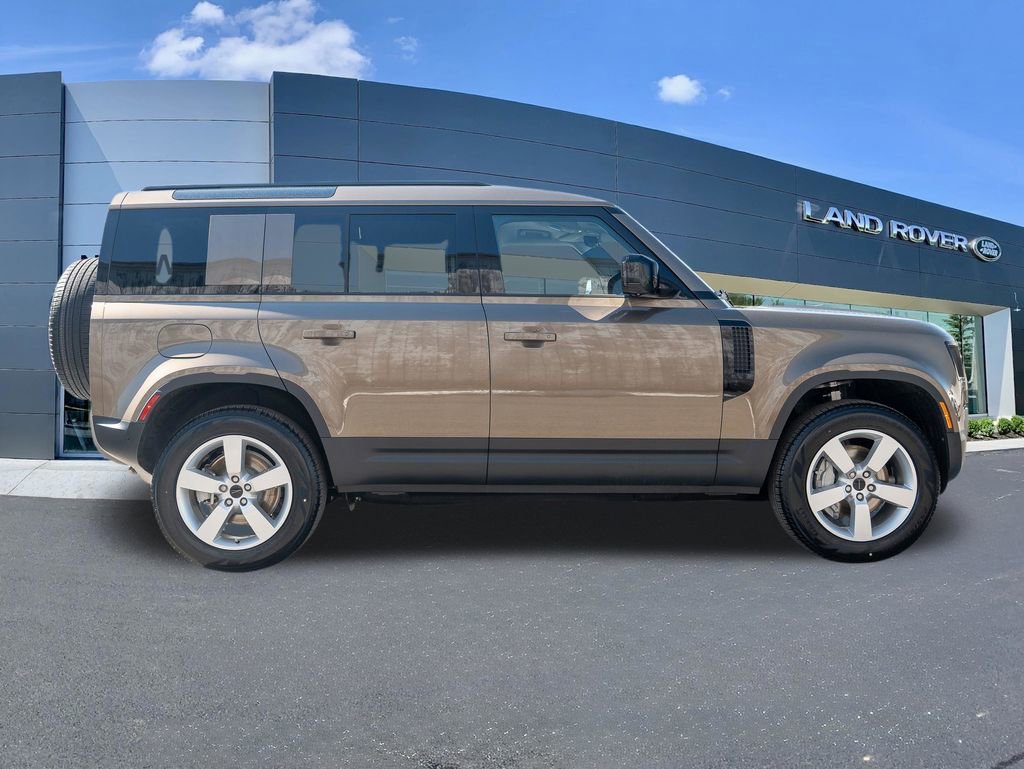 New 2026 Land Rover Defender 110 S image 8