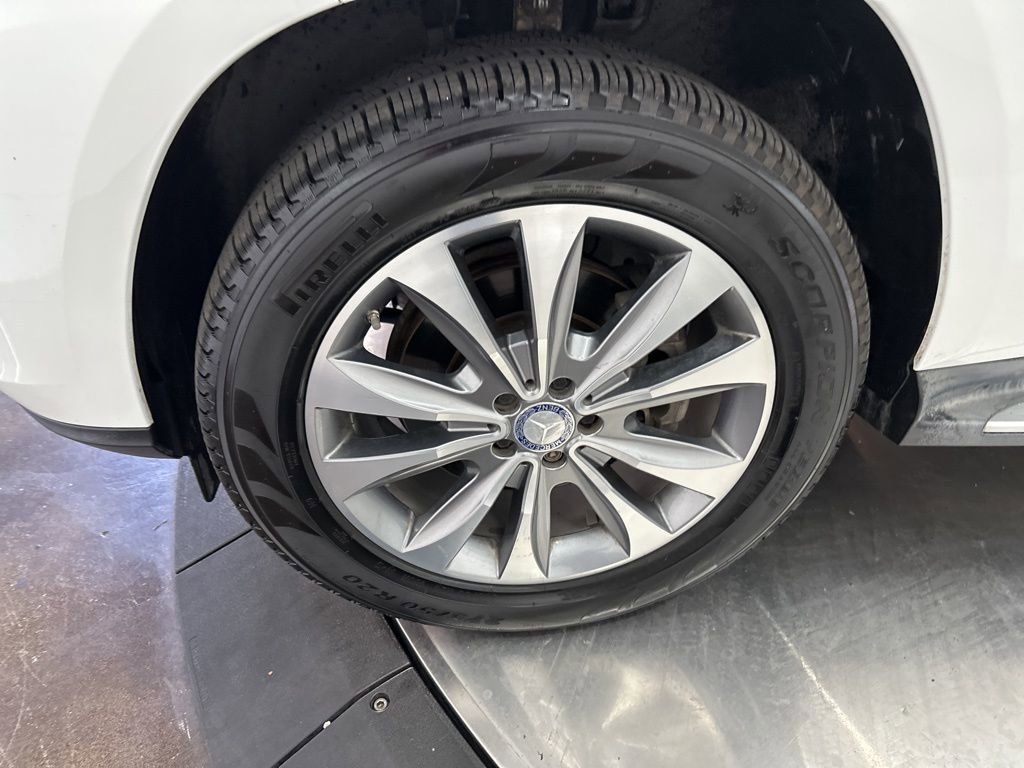 Certified 2016 Mercedes-Benz GL 450 4MATIC image 34