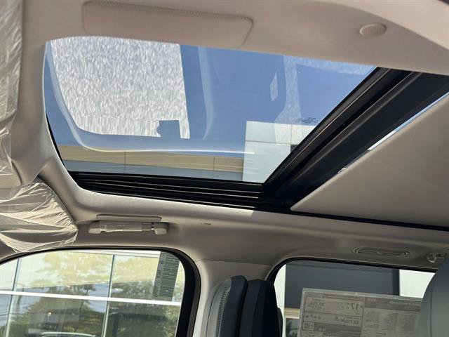 New 2027 Lincoln Navigator Reserve AWD/4WD image 33