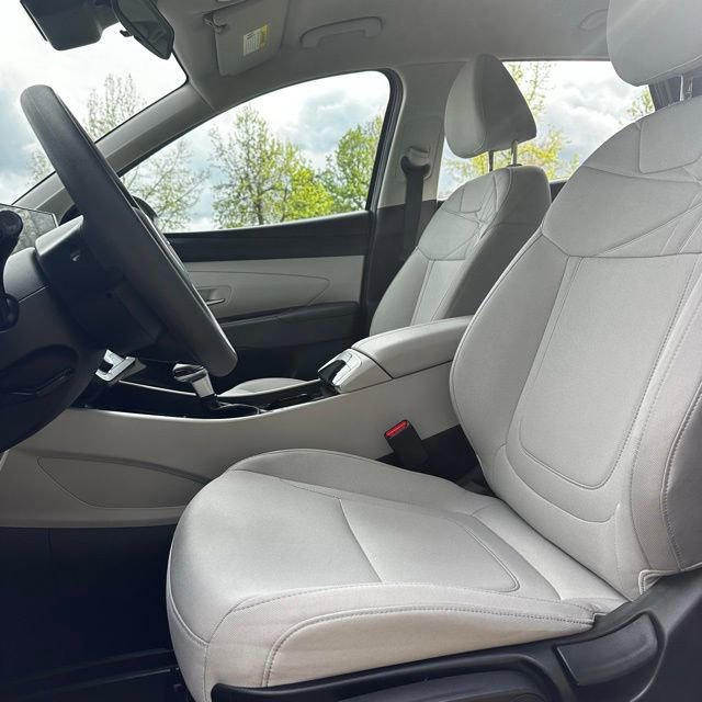 Certified 2025 Hyundai Tucson SE image 11
