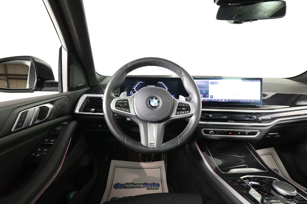 Used 2024 BMW X5 xDrive40i w/ M Sport Package image 29