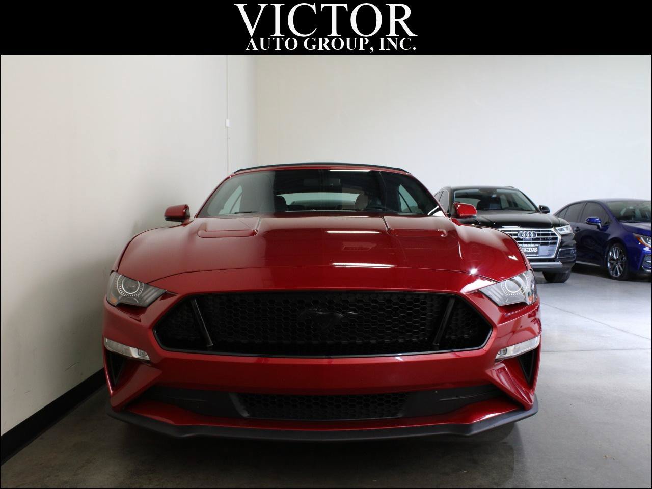 Used 2020 Ford Mustang GT Premium w/ Carbon Sport Interior Package RWD image 3