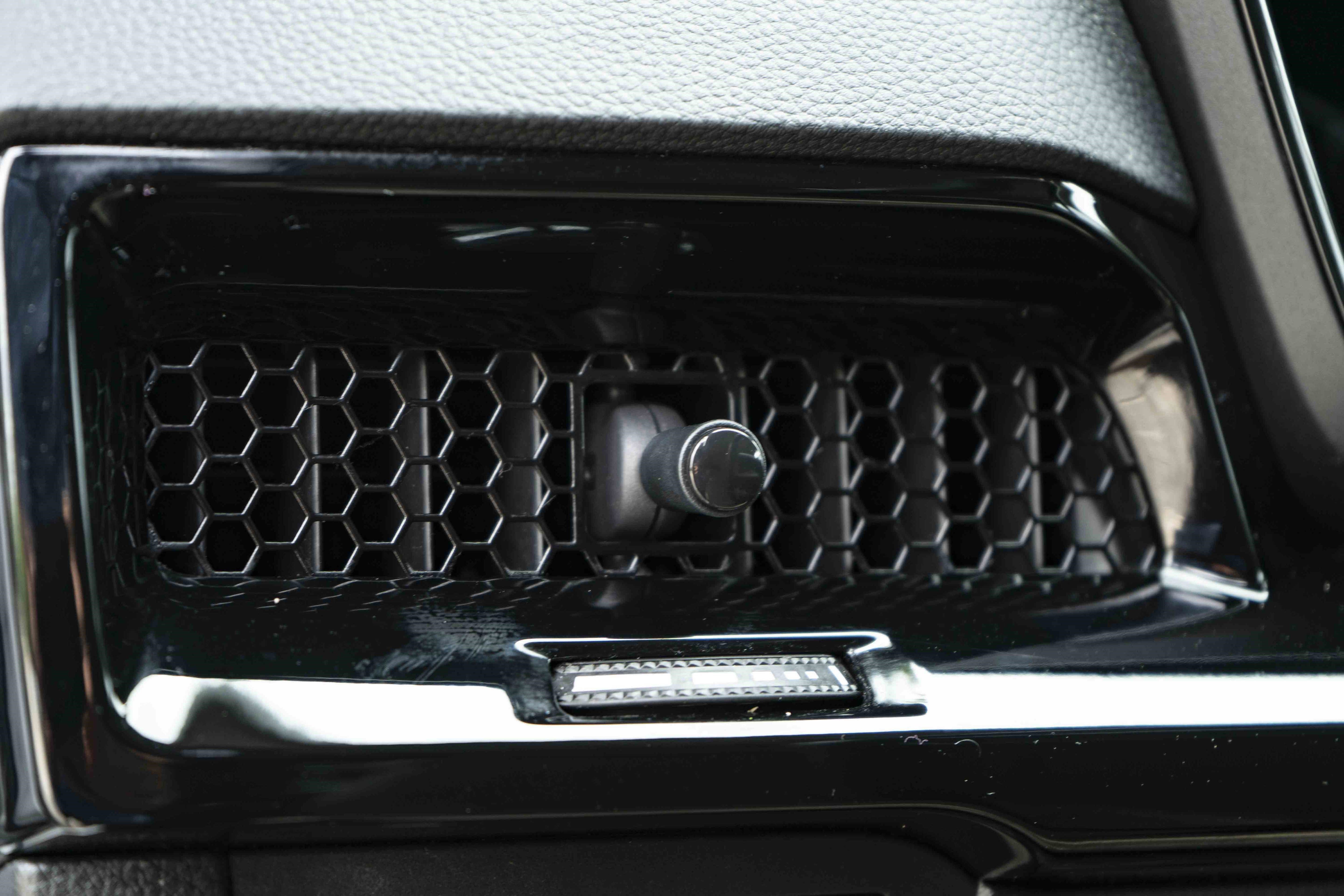 Used 2023 Honda CR-V EX-L image 37