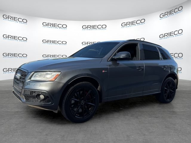 Used 2017 Audi SQ5 Premium Plus w/ Technology Package AWD/4WD image 3
