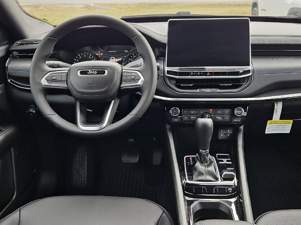 New 2027 Jeep Compass Latitude AWD/4WD image 19