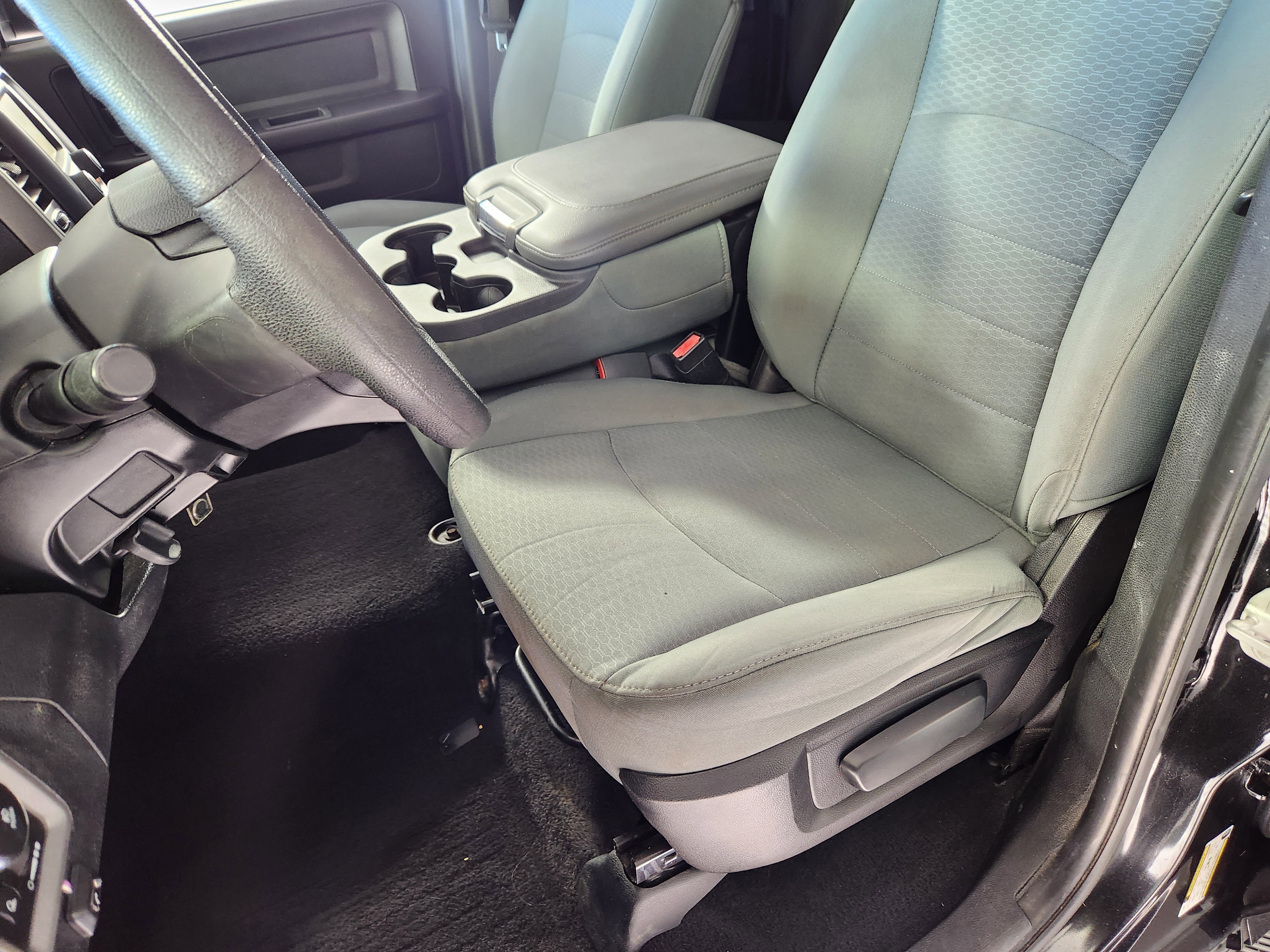 Used 2016 RAM 1500 Express w/ Black Ram 1500 Express Group image 13