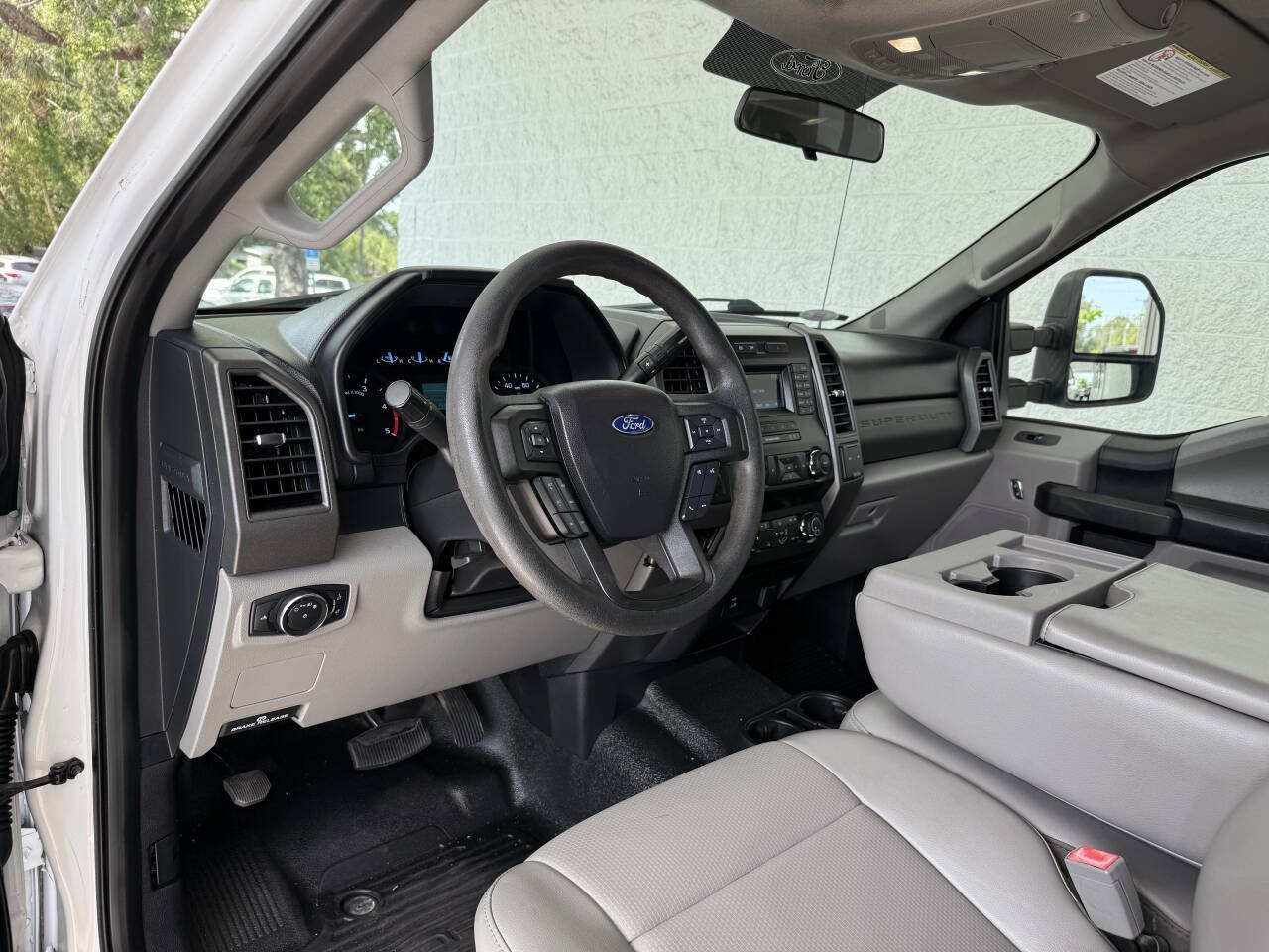 Used 2019 Ford F250 XL w/ Power Equipment Group AWD/4WD image 5