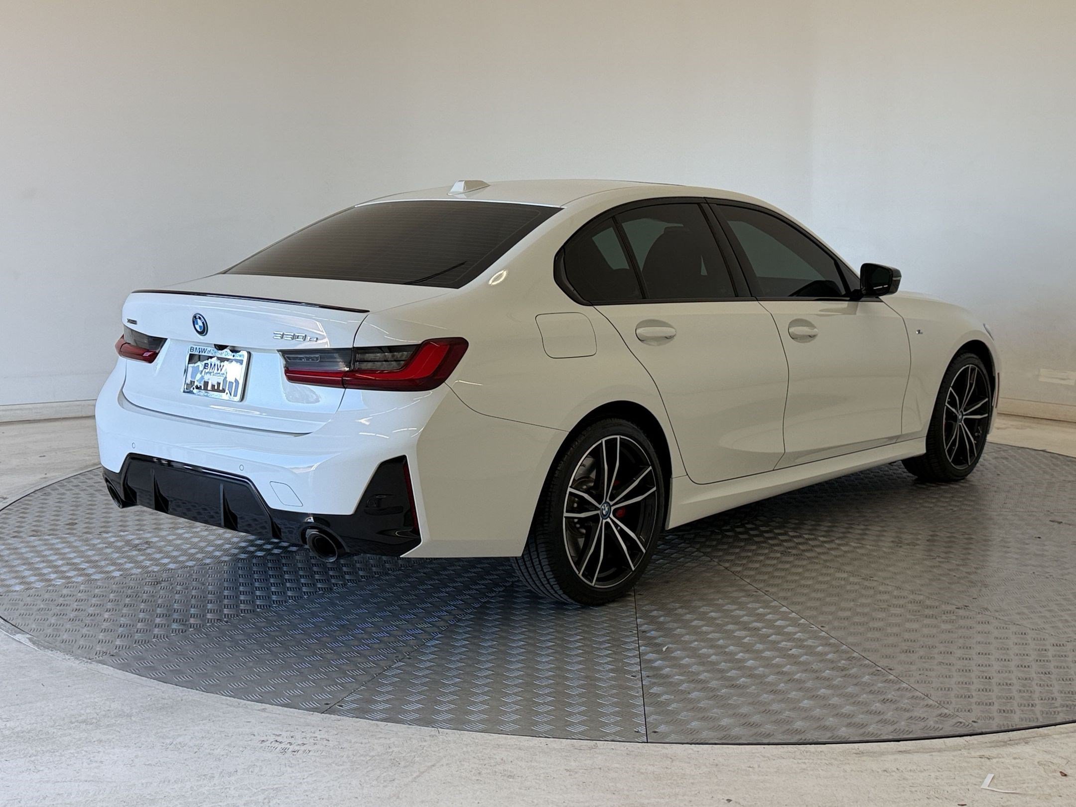 Certified 2024 BMW 330e xDrive w/ Premium Package AWD/4WD image 9
