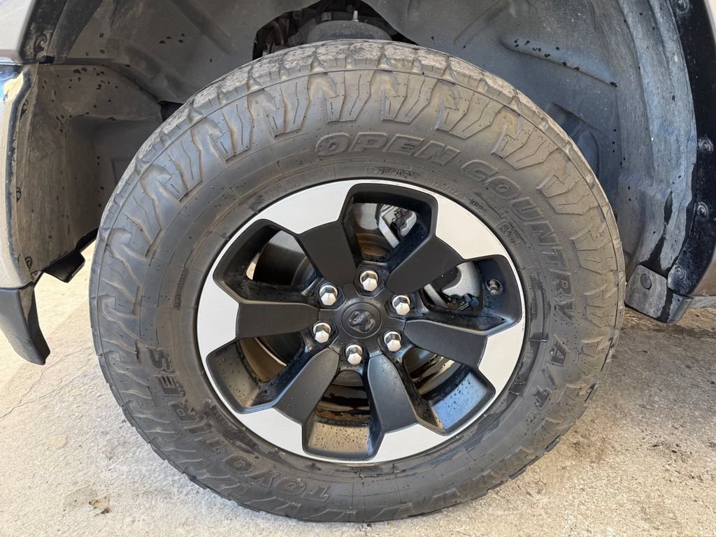 Used 2020 RAM 1500 Laramie AWD/4WD image 4