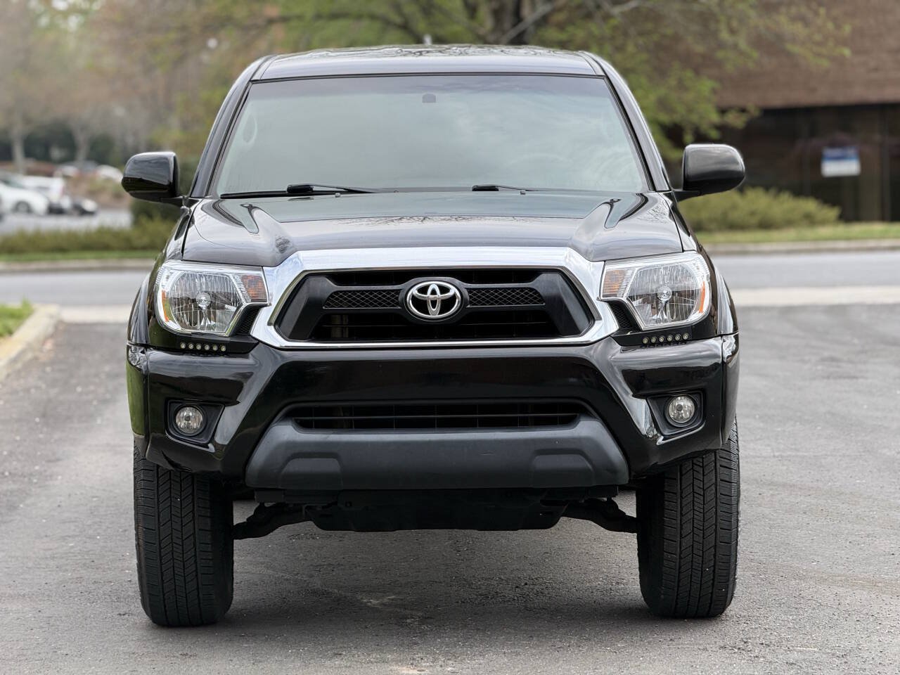 Used 2015 Toyota Tacoma PreRunner w/ SR5 Package RWD image 4