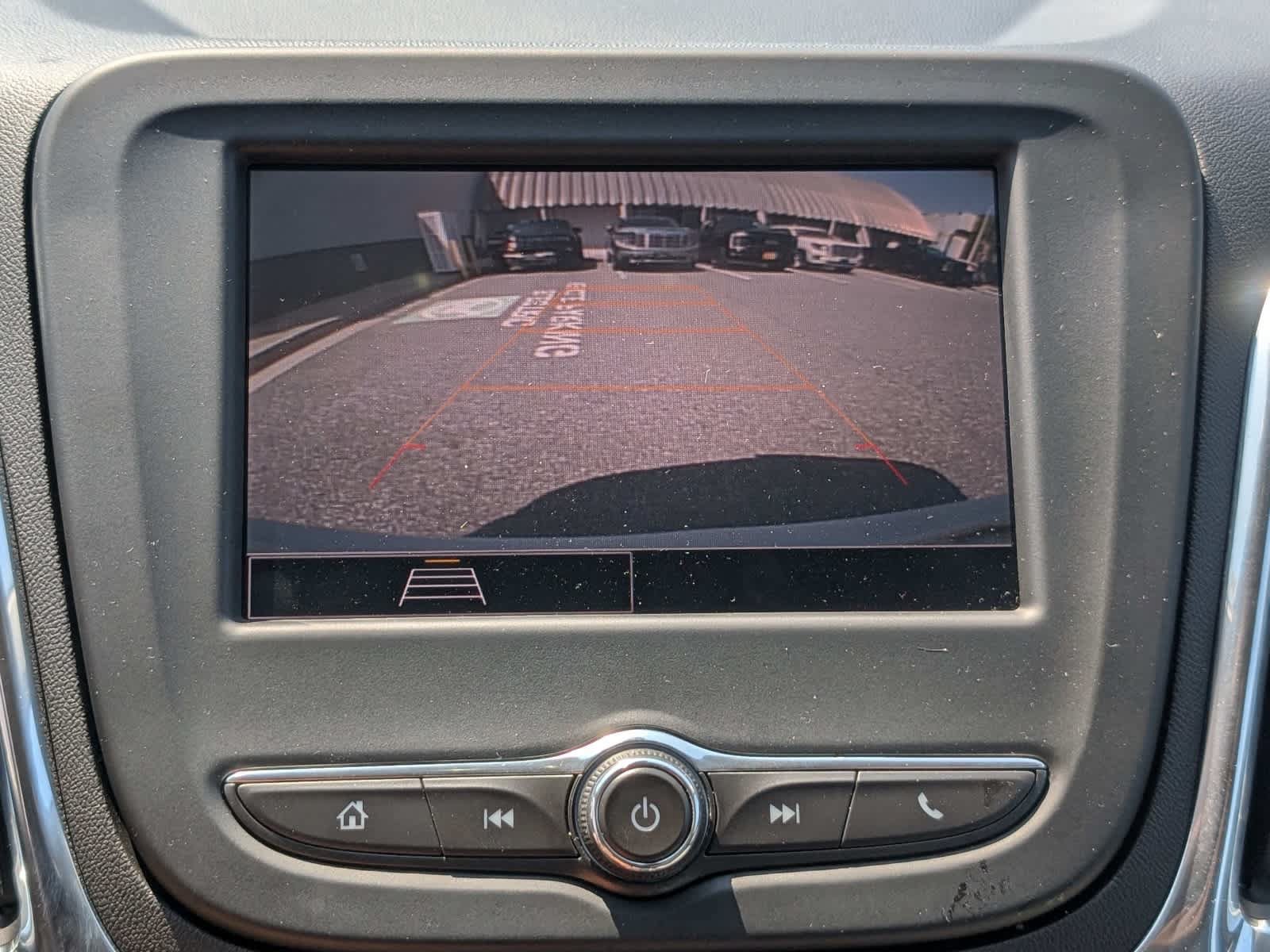 Used 2022 Chevrolet Equinox LS AWD/4WD image 27
