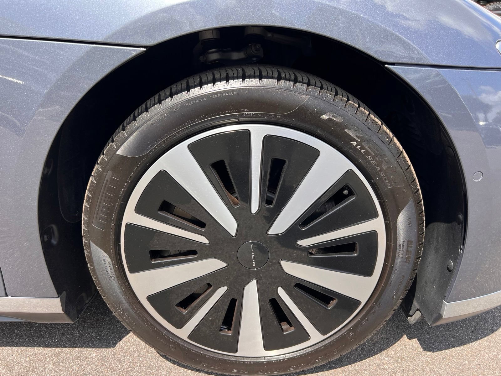 Used 2024 Lucid Air Touring AWD/4WD image 12