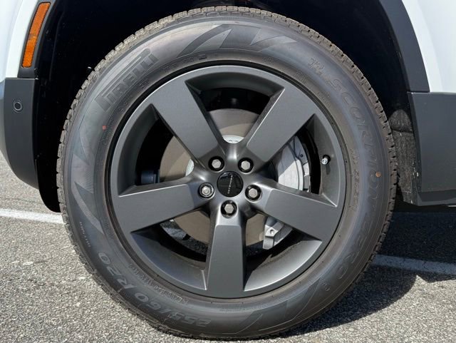 New 2026 Land Rover Defender 110 S image 9