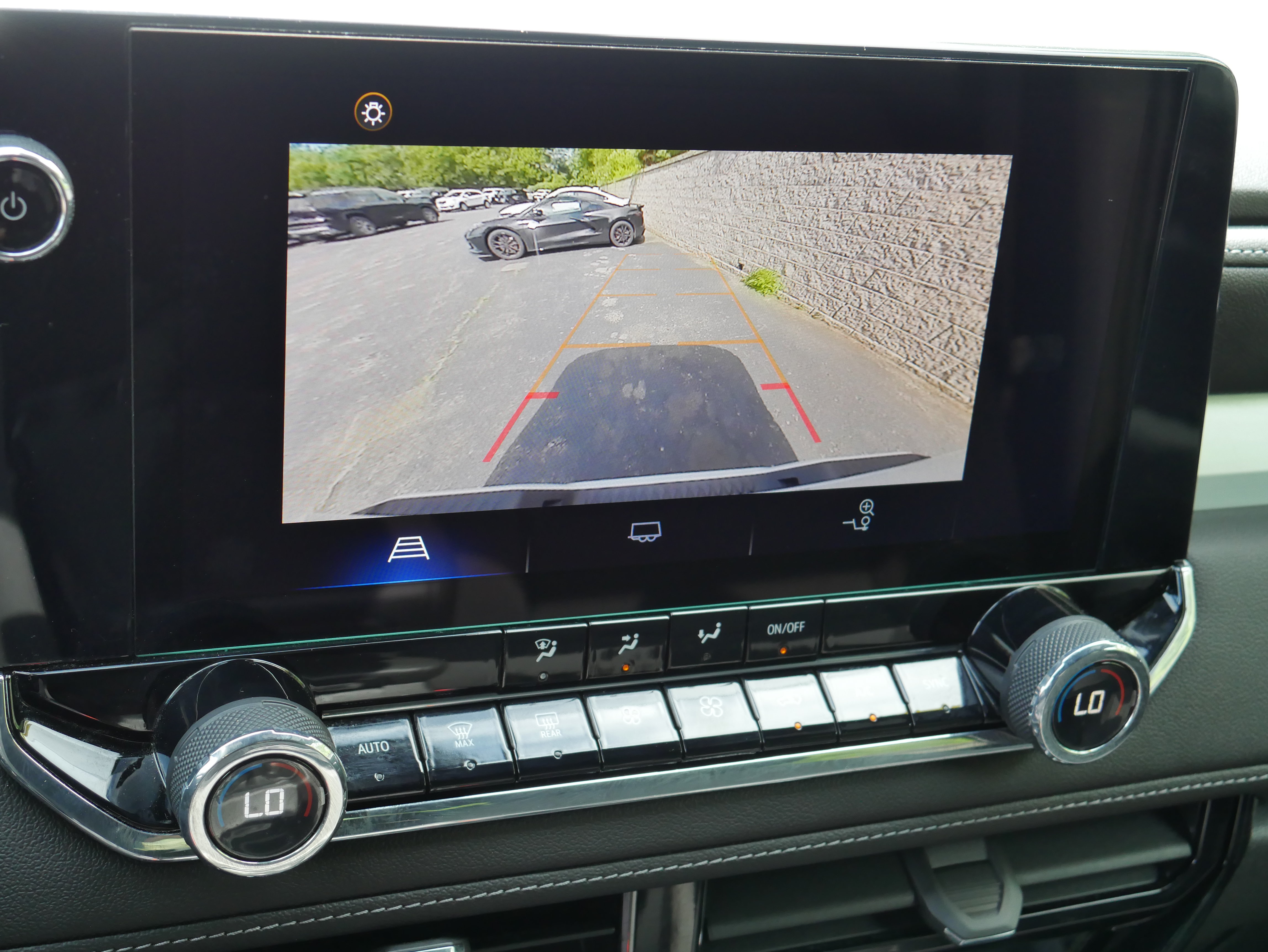 Certified 2023 Chevrolet Colorado LT w/ LT Convenience Package AWD/4WD image 19