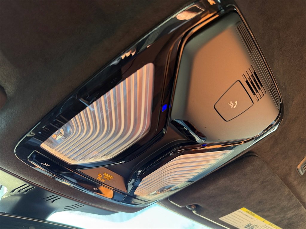 Certified 2023 BMW M5 Base w/ Executive Package image 34