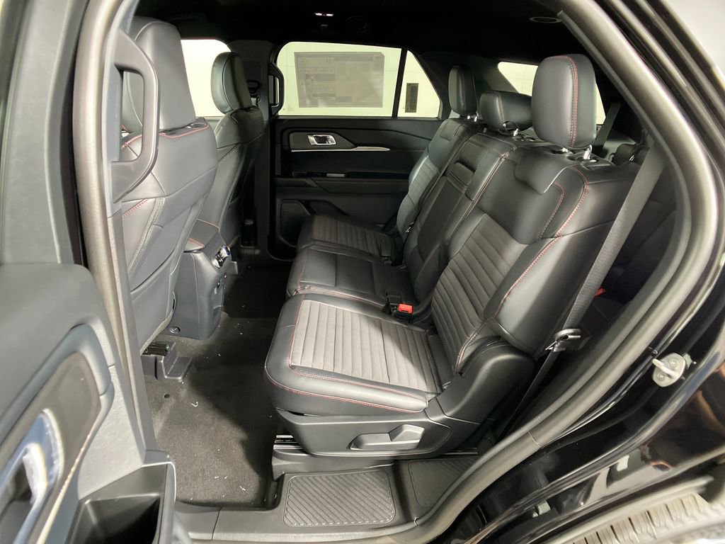 New 2026 Ford Explorer ST-Line image 29