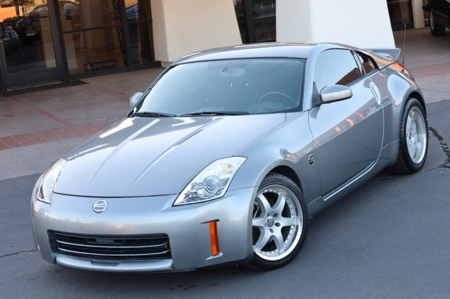 Used 2006 Nissan 350Z Enthusiast w/ (N93) Cargo Convenience Pkg image 1