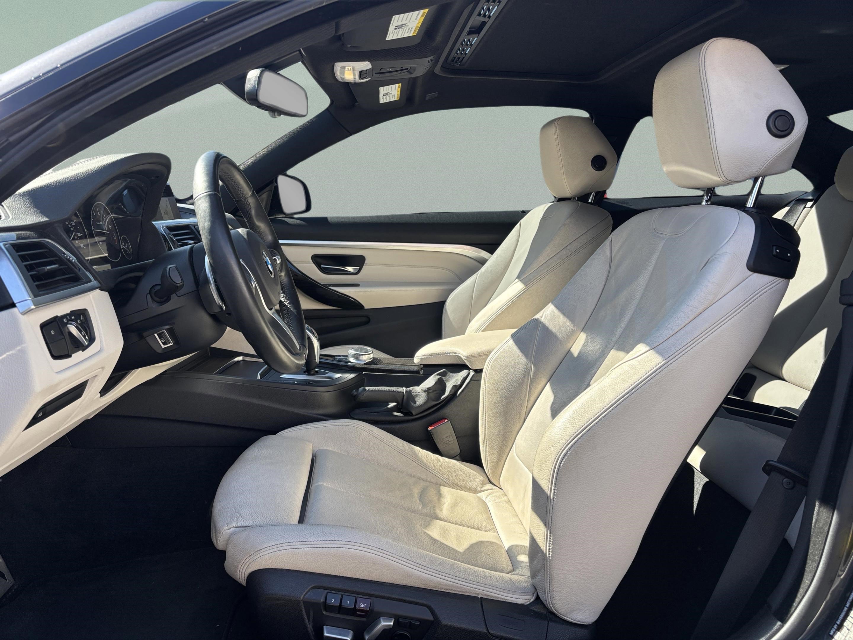 Used 2019 BMW 430i 430i w/ M Sport Package image 16