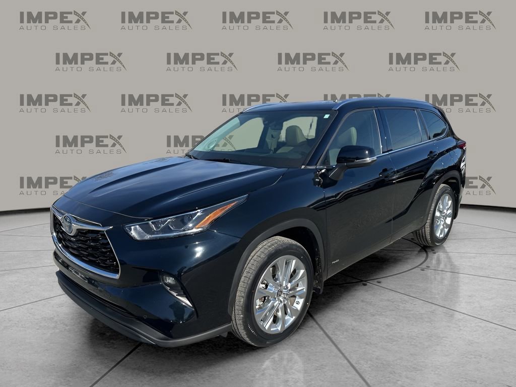 Used 2023 Toyota Highlander Limited