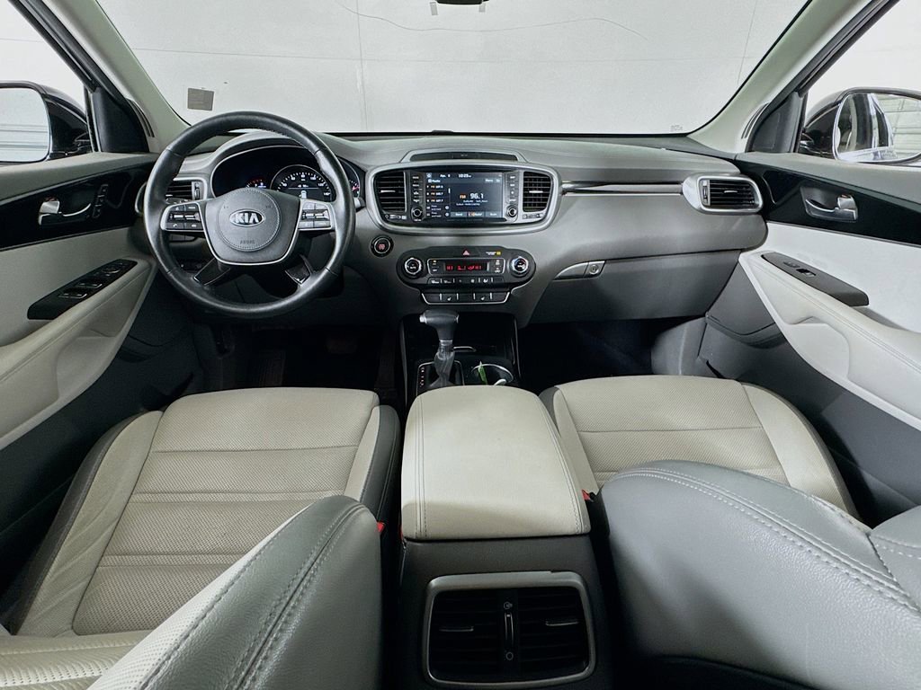 Used 2020 Kia Sorento SX image 32