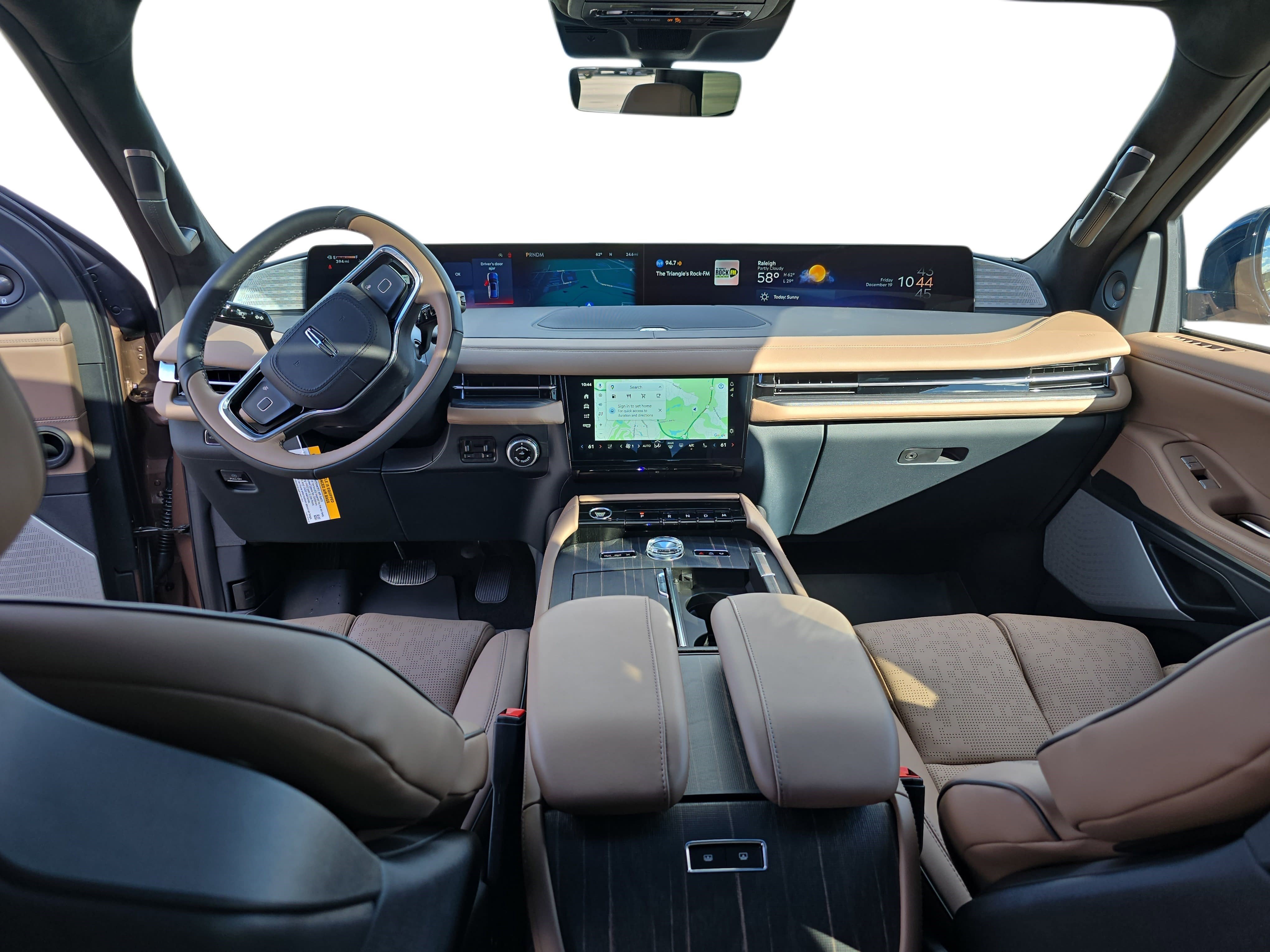 New 2025 Lincoln Navigator Black Label image 9