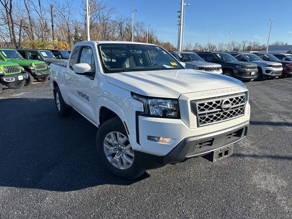 Used 2022 Nissan Frontier SV