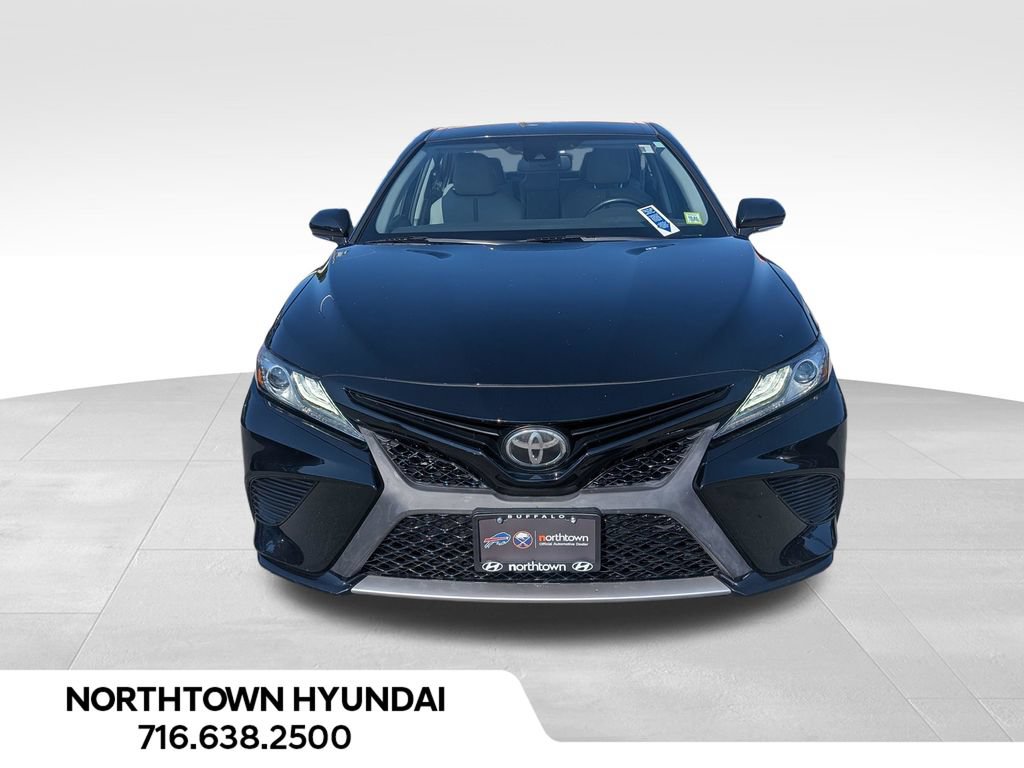 Used 2019 Toyota Camry XSE FWD image 5