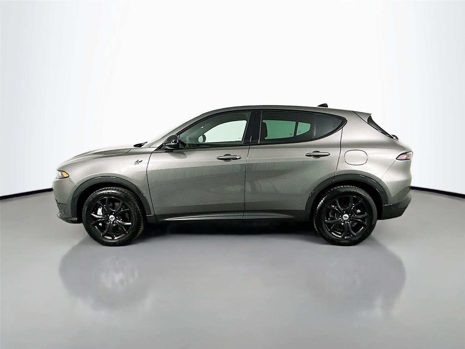 Used 2024 Dodge Hornet R/T w/ R/T Blacktop Package image 4