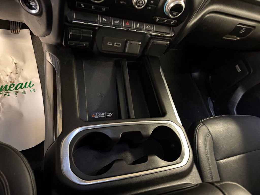 Used 2021 GMC Sierra 2500 SLT w/ SLT Premium Package image 15